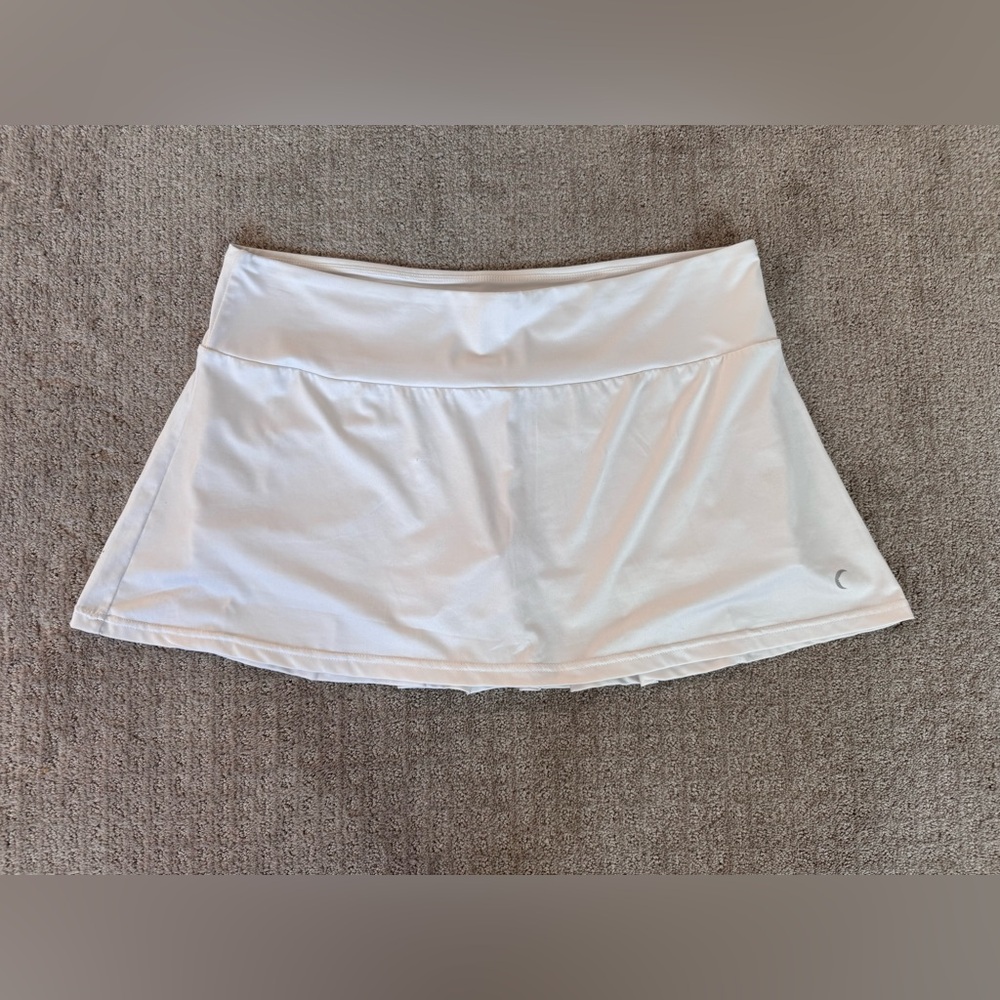 Zyia Clubhouse White skort